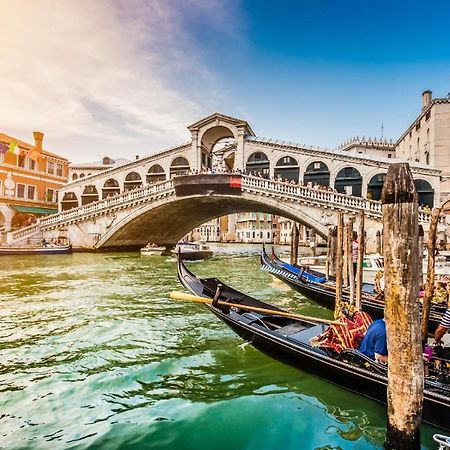 Rialto Apartment Near The Grand Canal Ac Wifi Venedig Exteriör bild